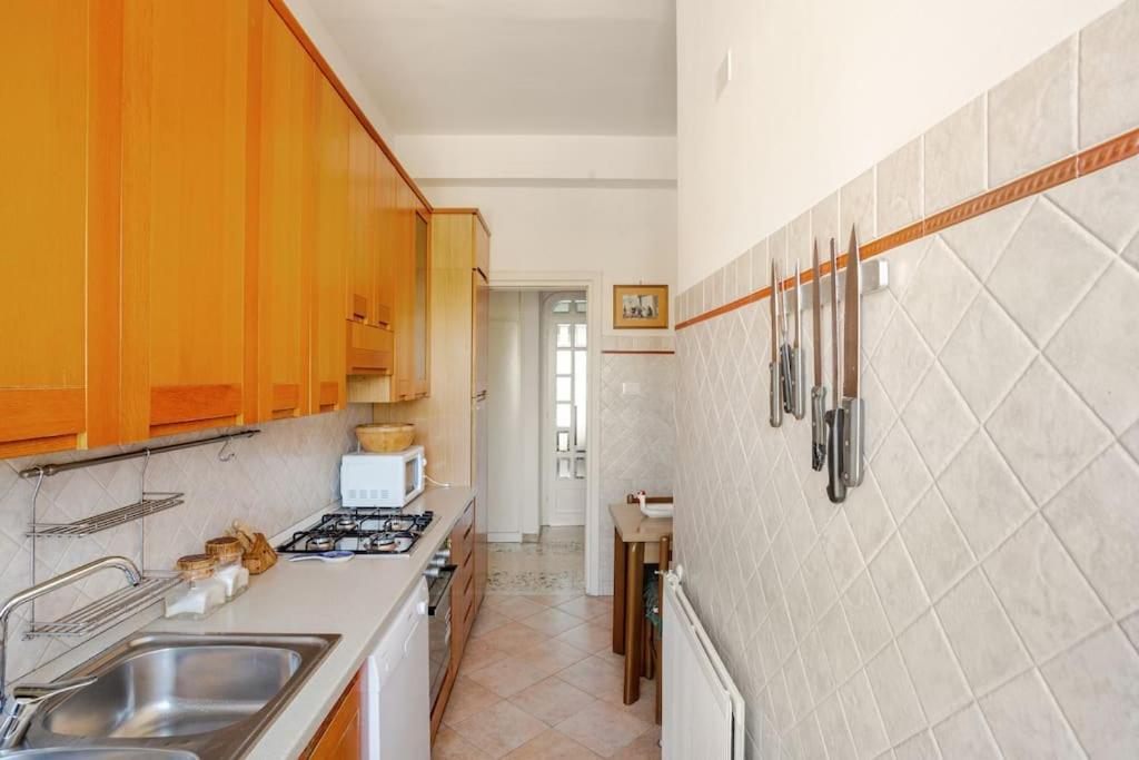 Casa Al Mare - Lido Apartment Terracina Ngoại thất bức ảnh
